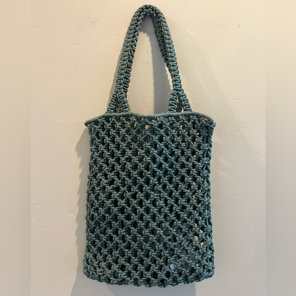 LOFT Handbags - BEACH CROCHET BAG